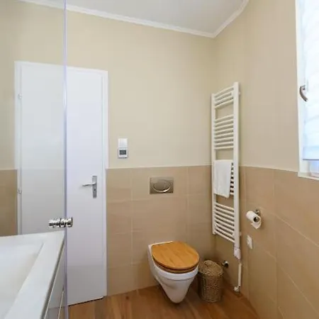 Apartment Abg House Pest